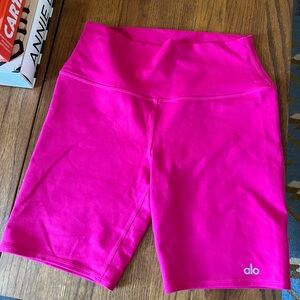 Alo hot pink biker shorts (size M)